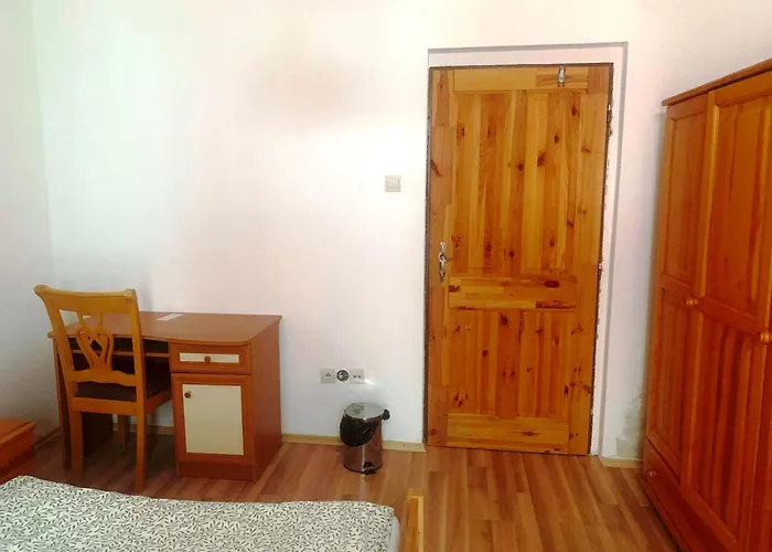 Casa de hóspedes Sandrik *